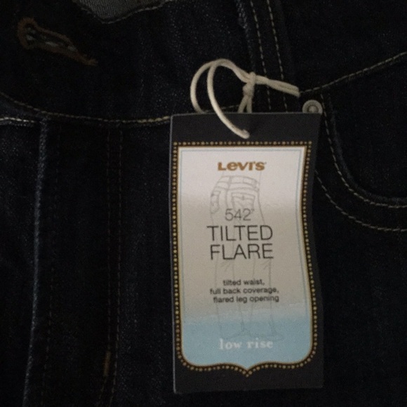 Jeans - Picture 2 of 3